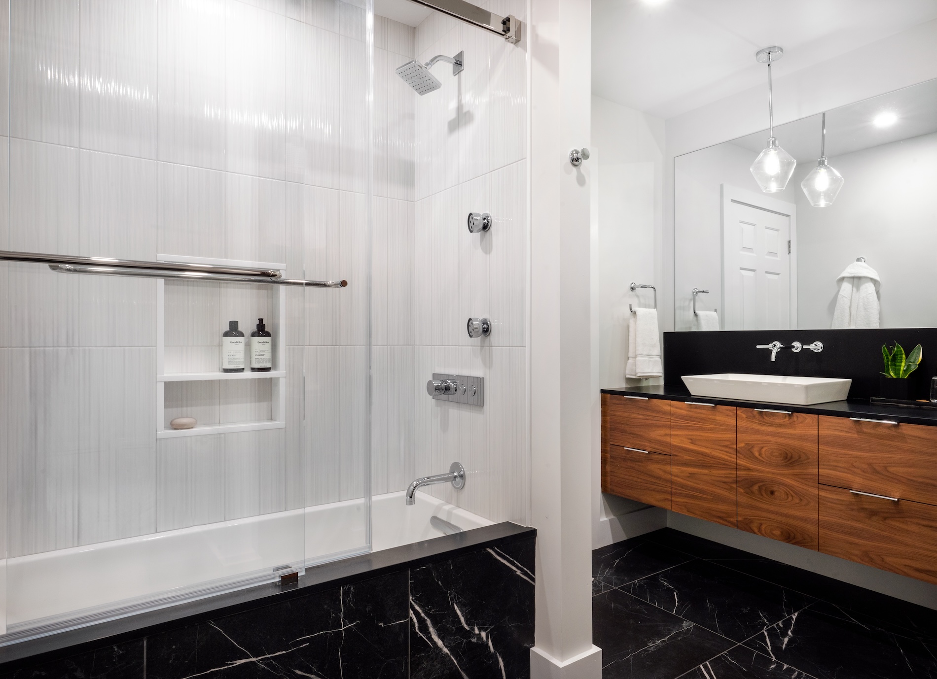 Westport Ct Bathroom Design • Design By The Jonathans
