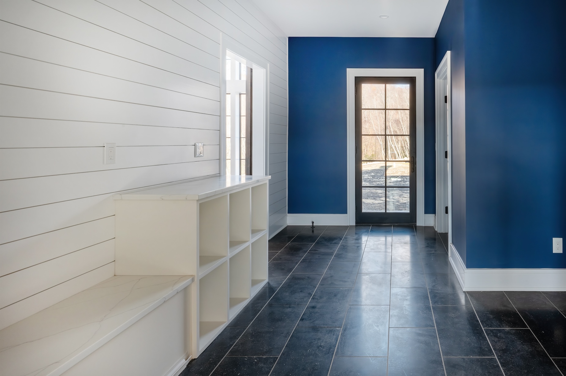 Entryway Mud Room Interior Design