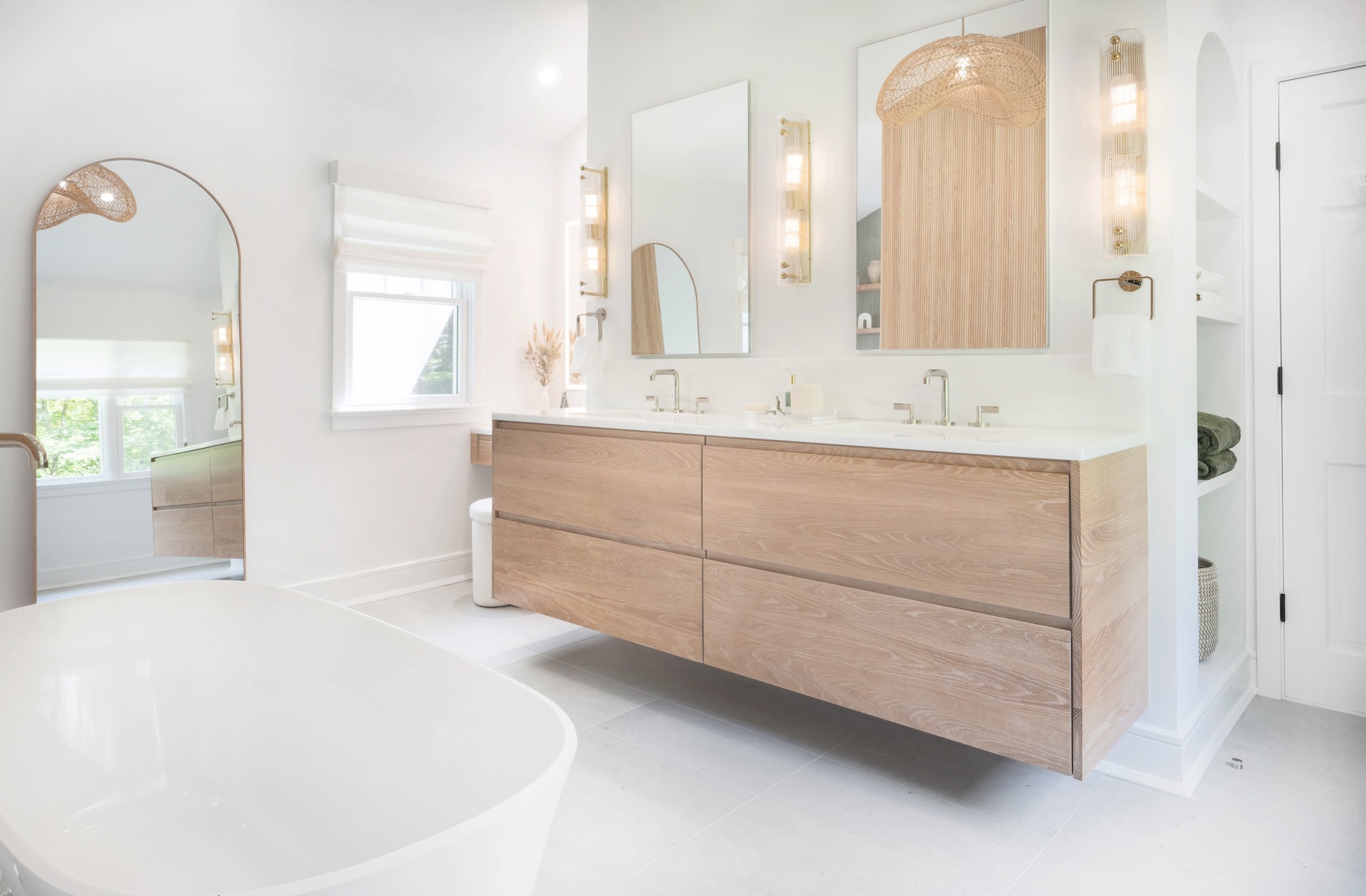 Primary Bathroom Design By The Jonathans Organic Design