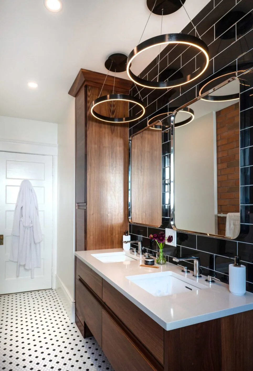 Design By The Jonathans Bathroom Design
