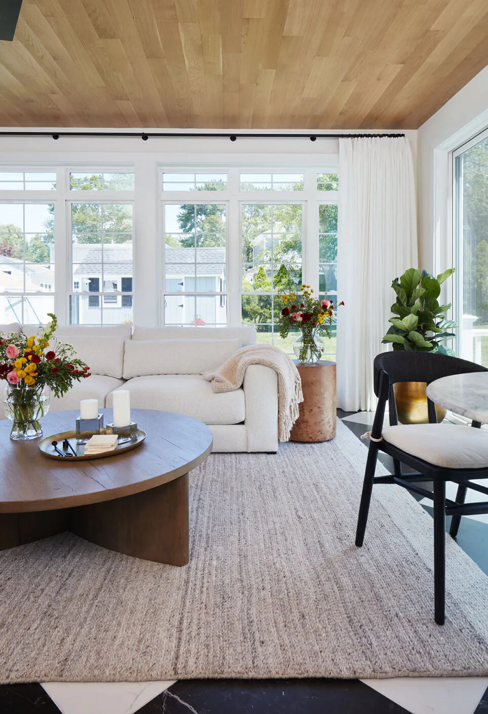 Design By The Jonathans Sunroom Design
