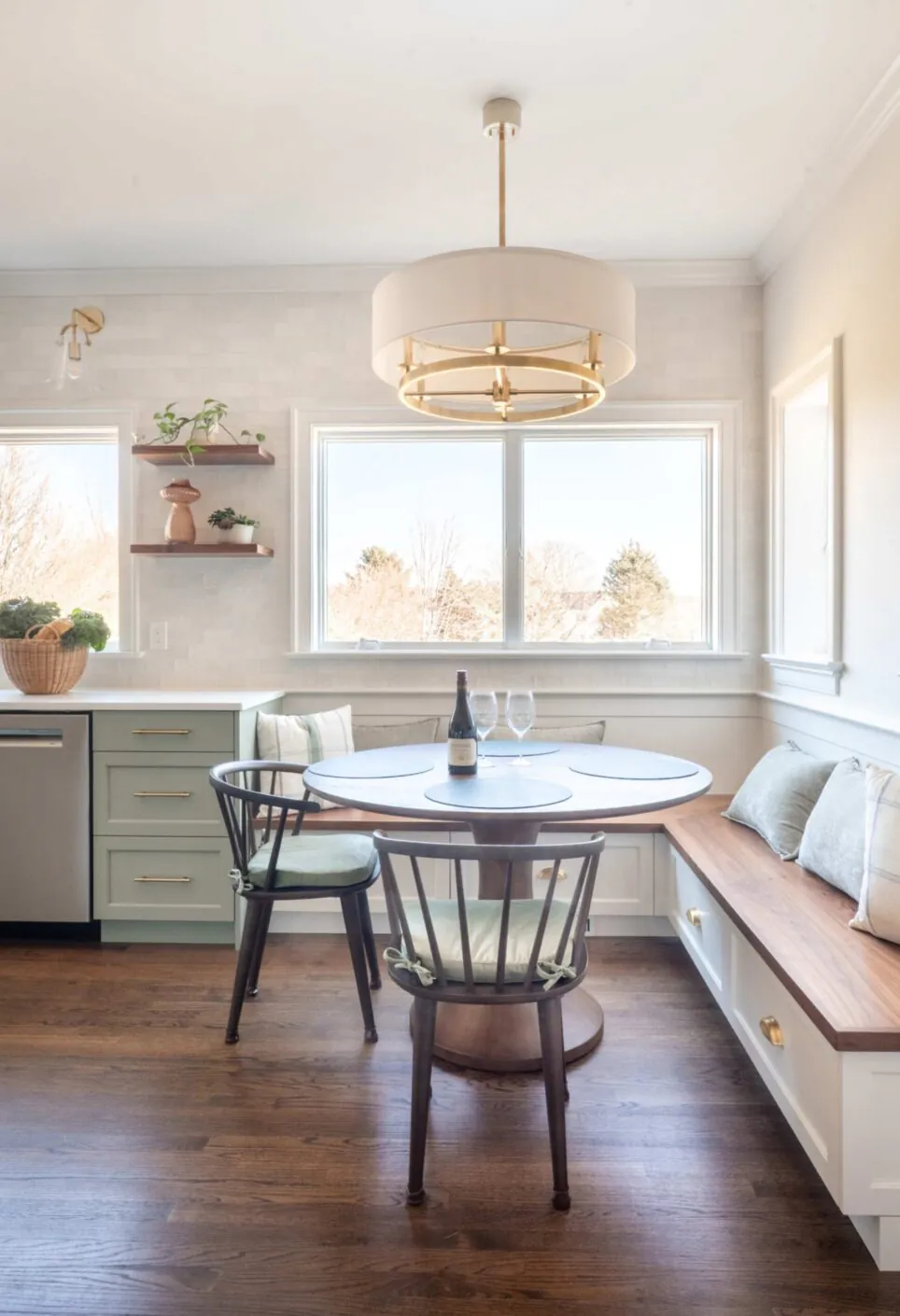 Kitchen Banquet With Black Dining Chairs