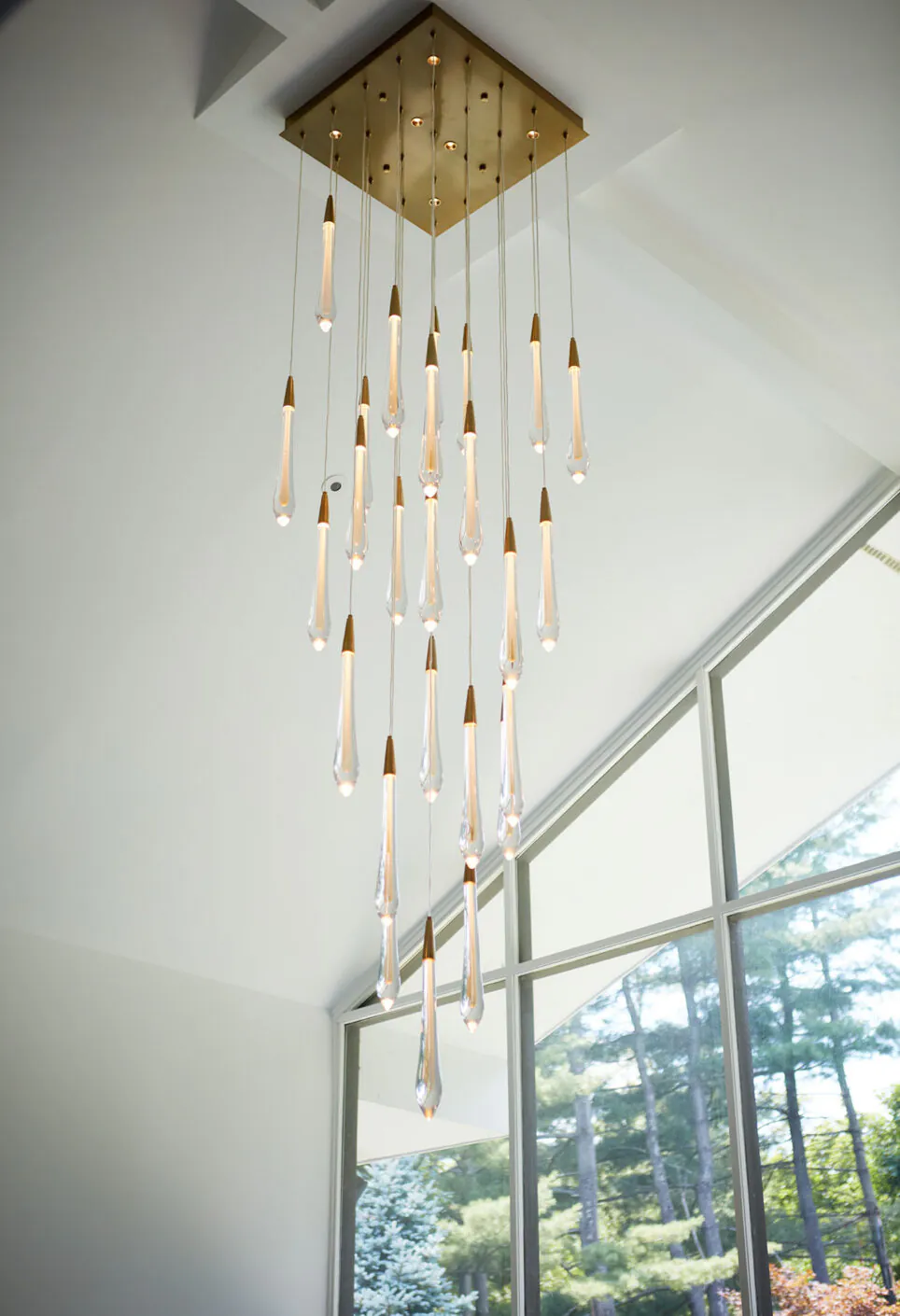 Statement Teardop Brass Pendant Lighting